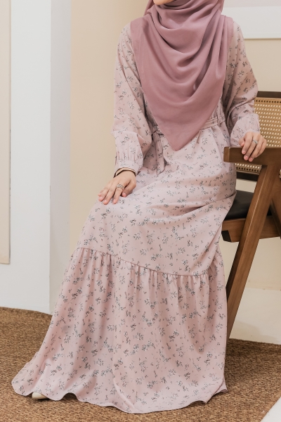 Calla Dress in Sofy Pink (Hot Selling)